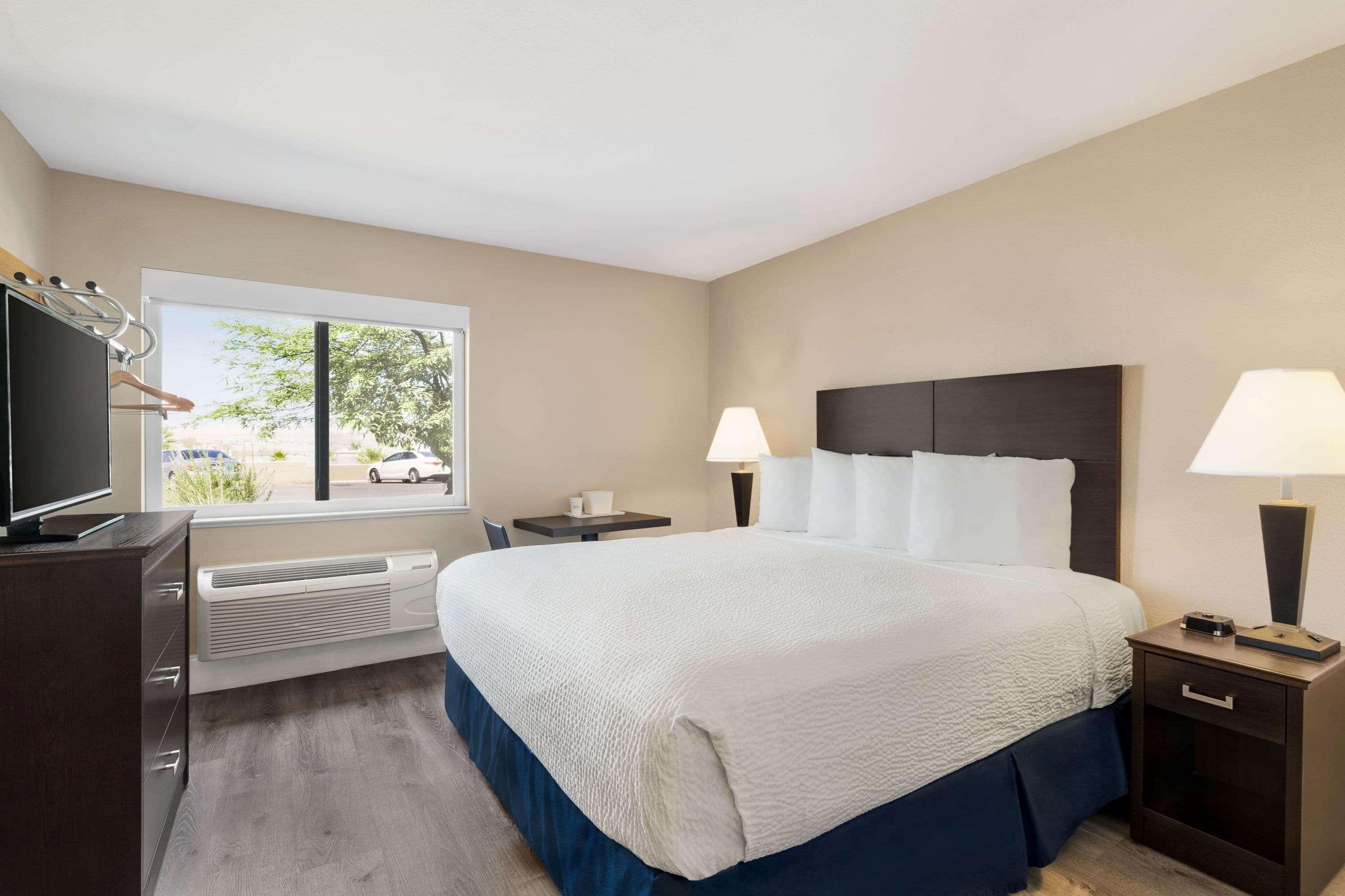 Travelodge By Wyndham Lake Havasu Lake Havasu City Exterior foto